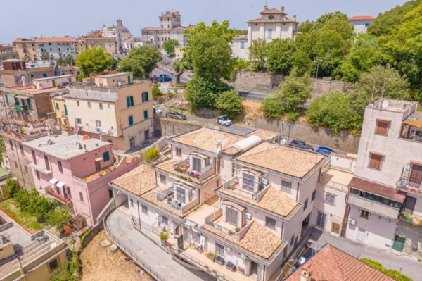 appartamento in vendita ad Ariccia