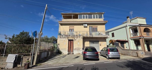 appartamento in vendita ad Ariccia in zona Fontana di Papa