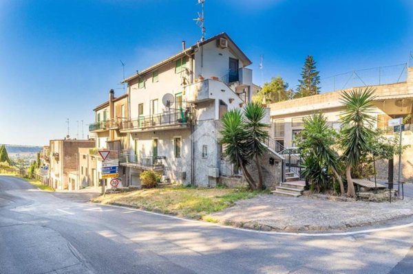 appartamento in vendita ad Ariccia in zona Fontana di Papa