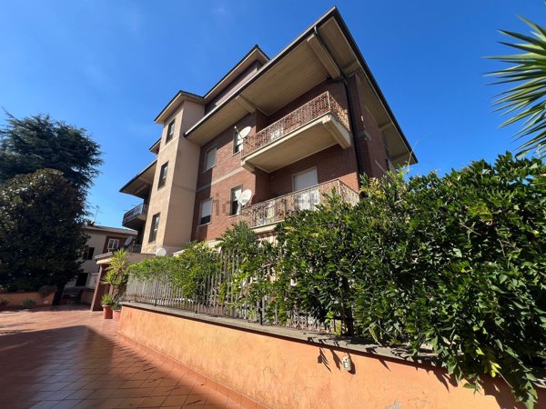 appartamento in vendita ad Ariccia