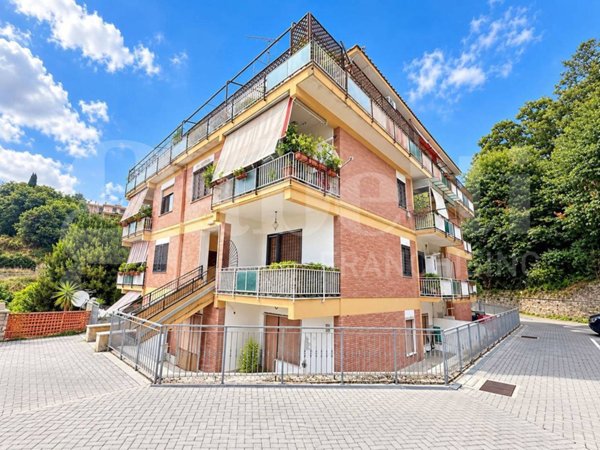 appartamento in vendita ad Ariccia