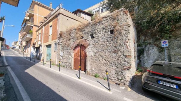 box auto in vendita ad Ariccia