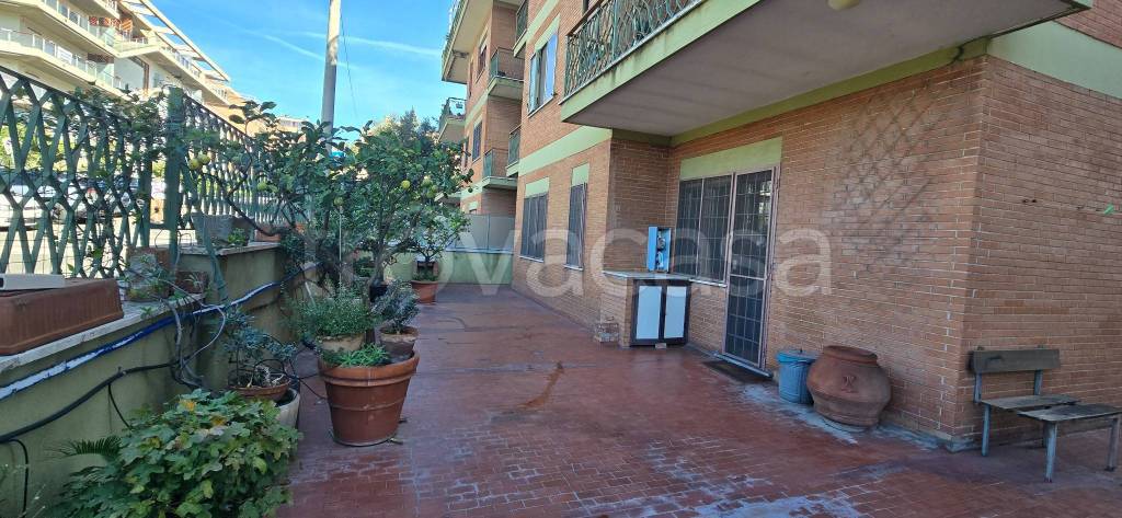 appartamento in vendita ad Ariccia in zona Fontana di Papa