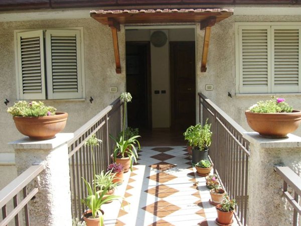 appartamento in vendita ad Arsoli