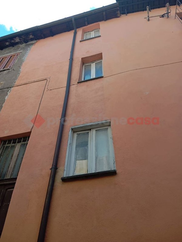 casa indipendente in vendita ad Arsoli