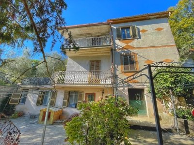 intera palazzina in vendita ad Arsoli