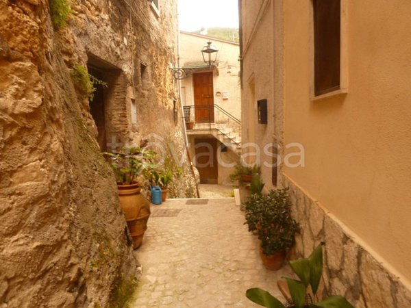 appartamento in vendita ad Arsoli