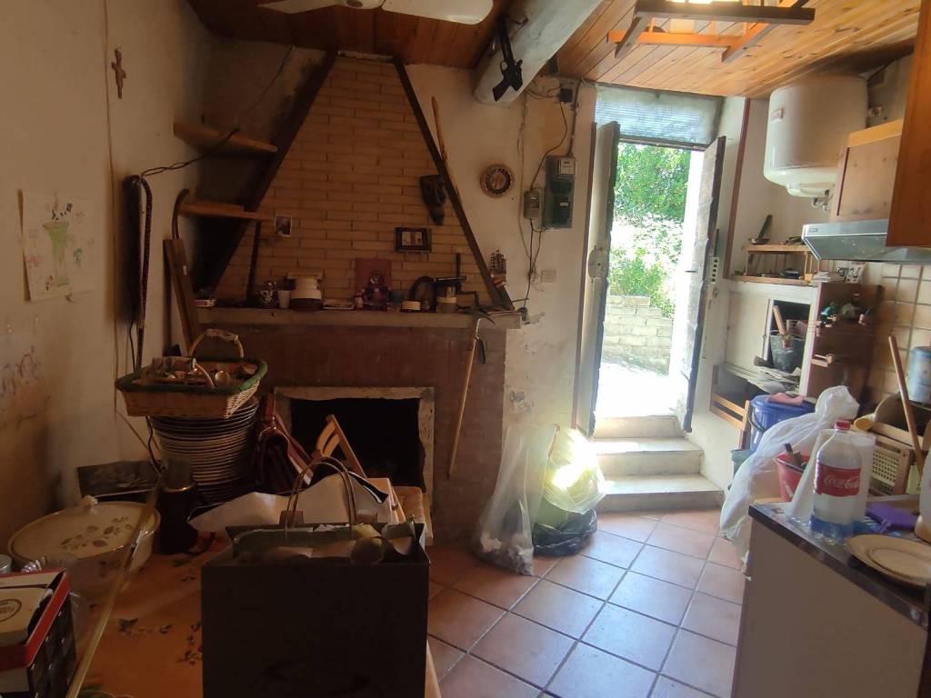 casa indipendente in vendita ad Arsoli