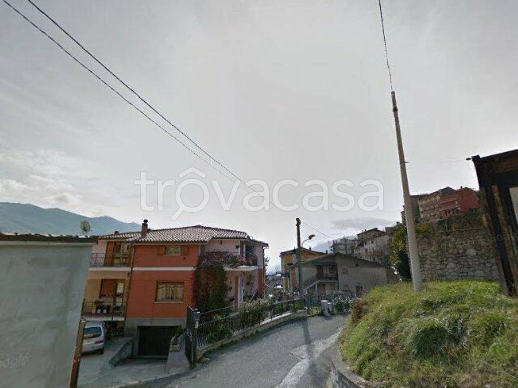 appartamento in vendita ad Arsoli