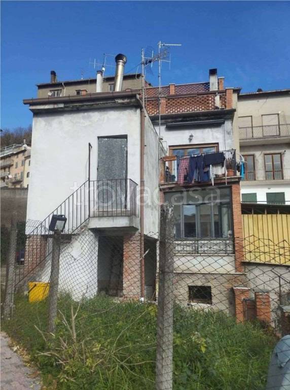 appartamento in vendita ad Arsoli