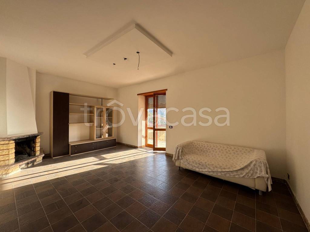 appartamento in vendita ad Arsoli