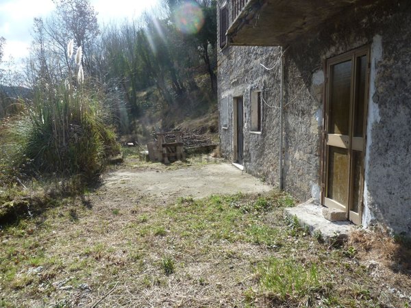 casa indipendente in vendita ad Arsoli