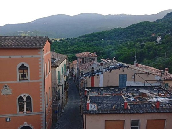 appartamento in vendita ad Arsoli