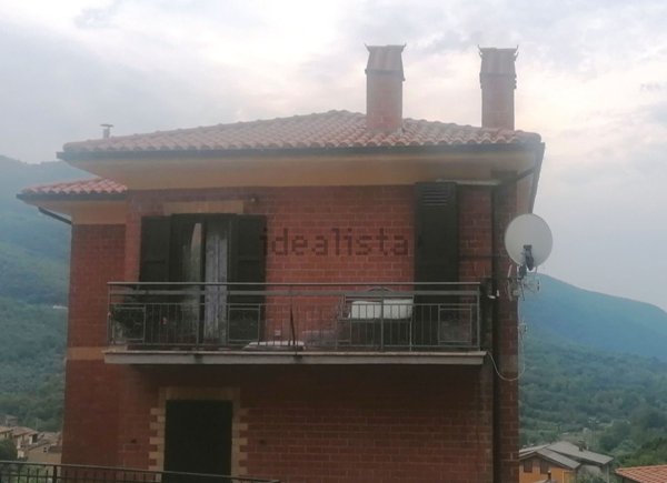 appartamento in vendita ad Arsoli