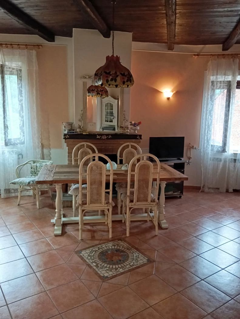 casa indipendente in vendita ad Arsoli
