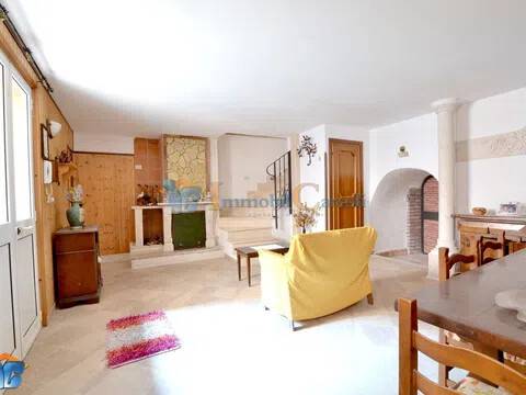 appartamento in vendita ad Arsoli