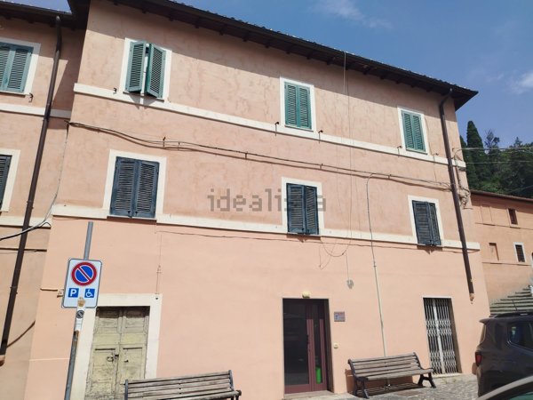 appartamento in vendita ad Arsoli