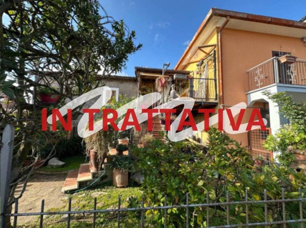 appartamento in vendita ad Artena in zona Macere