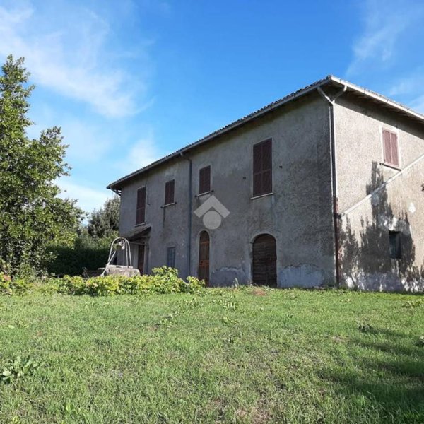 casa indipendente in vendita ad Artena