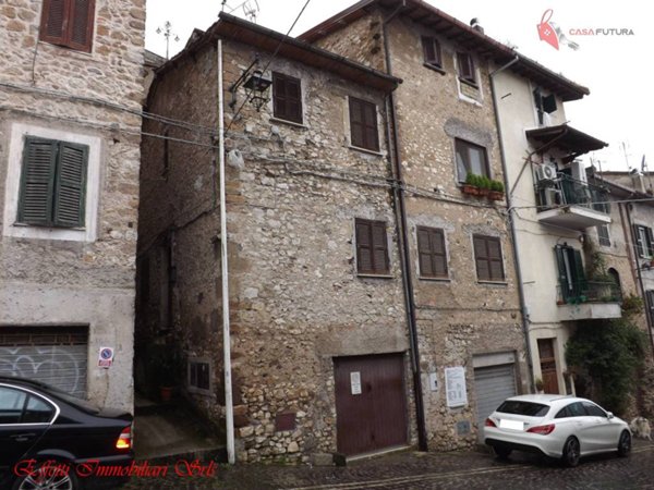 appartamento in vendita ad Artena