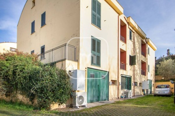 appartamento in vendita ad Artena in zona Macere