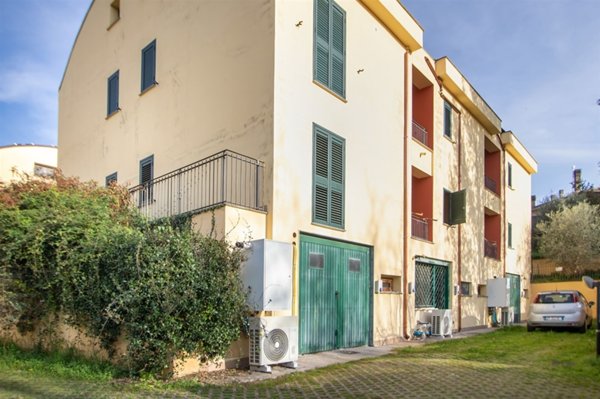 appartamento in vendita ad Artena in zona Macere