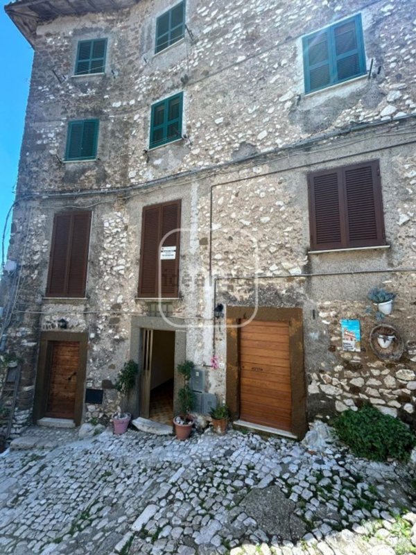 appartamento in vendita ad Artena