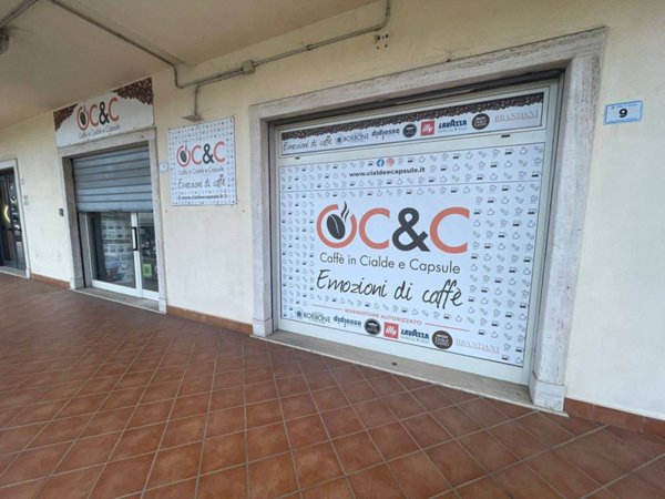 negozio in vendita ad Artena