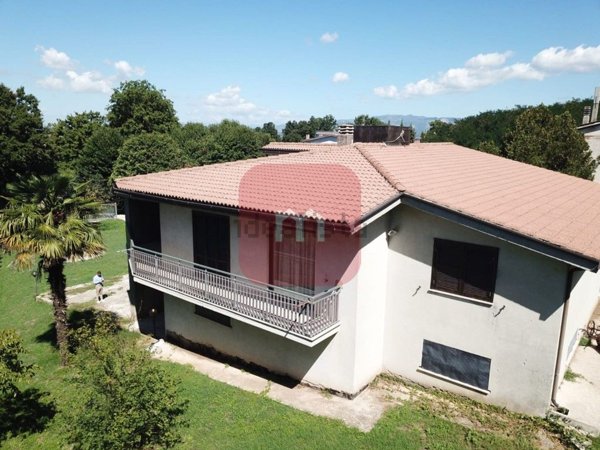 casa indipendente in vendita ad Artena