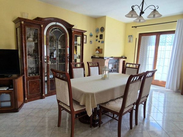 appartamento in vendita ad Artena in zona Macere