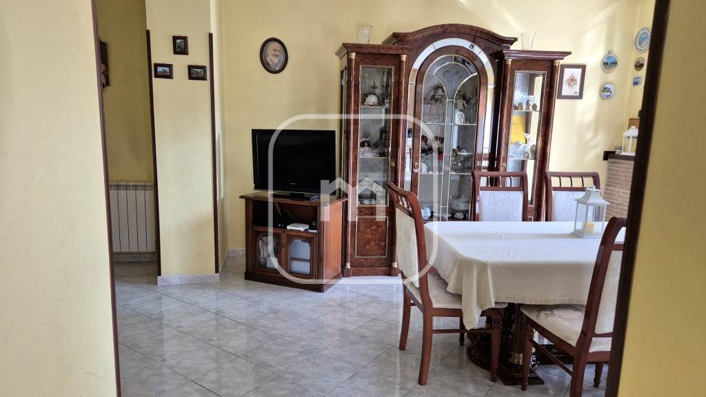 appartamento in vendita ad Artena in zona Macere