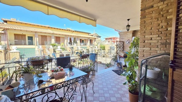 casa indipendente in vendita ad Artena