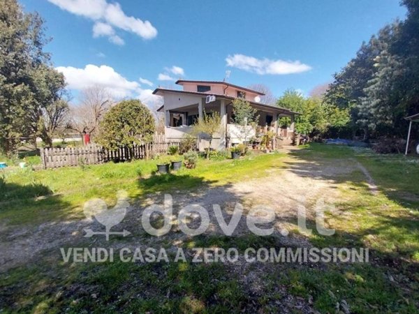 casa indipendente in vendita ad Artena