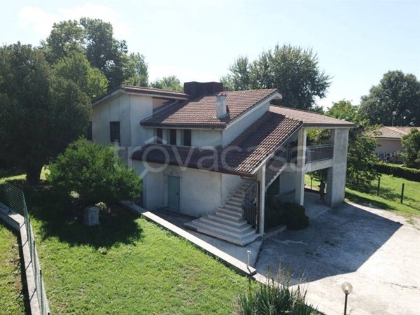 casa indipendente in vendita ad Artena