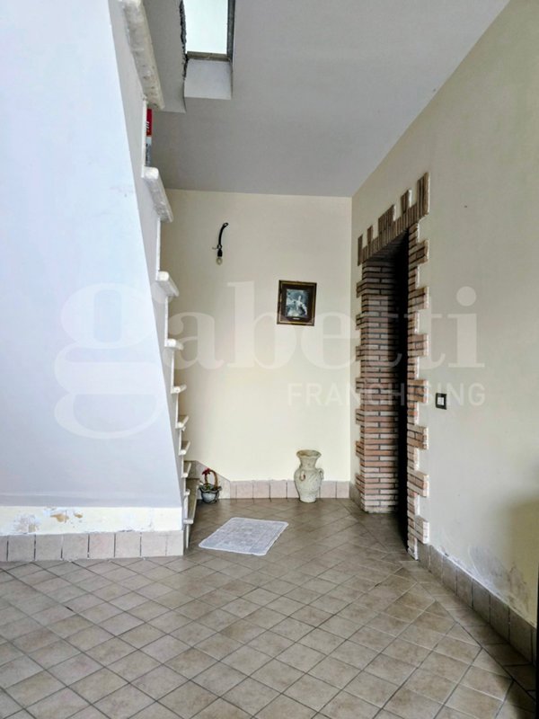 casa indipendente in vendita ad Artena