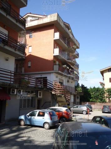 negozio in vendita ad Artena