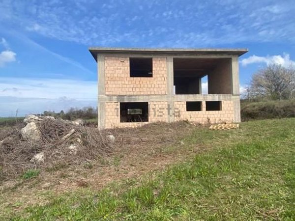 casa indipendente in vendita ad Artena