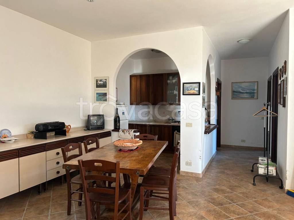 casa indipendente in vendita ad Artena