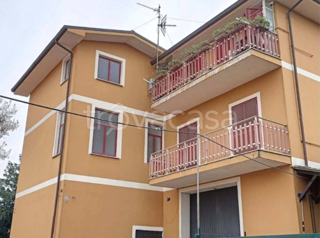 appartamento in vendita ad Artena in zona Abbazia