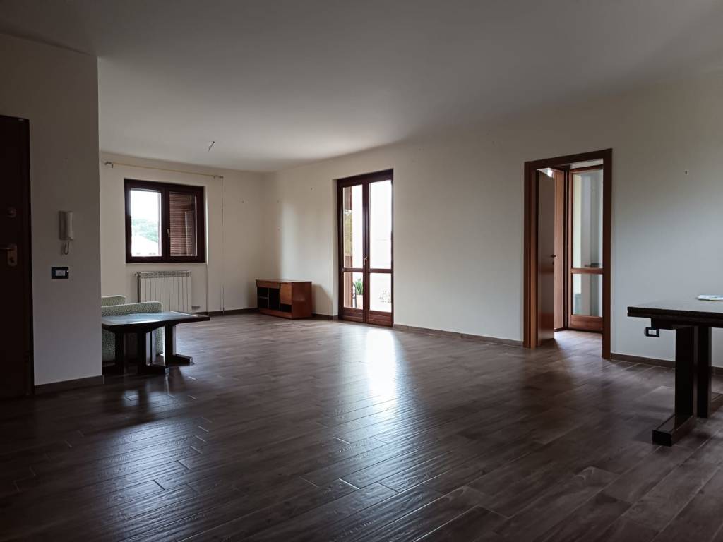 appartamento in vendita ad Artena in zona Macere