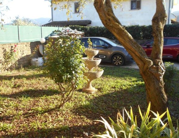 casa indipendente in vendita ad Artena