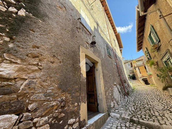 appartamento in vendita ad Artena