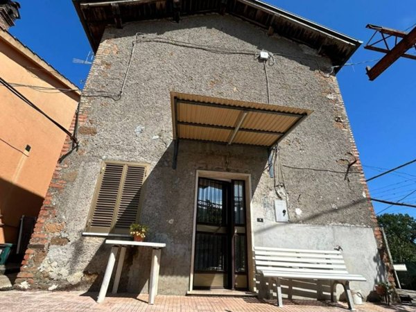casa indipendente in vendita ad Artena