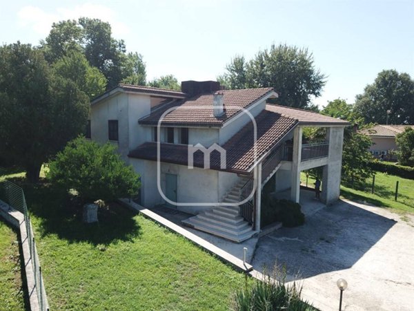 casa indipendente in vendita ad Artena