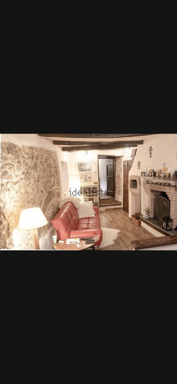 pentavano in vendita ad Artena