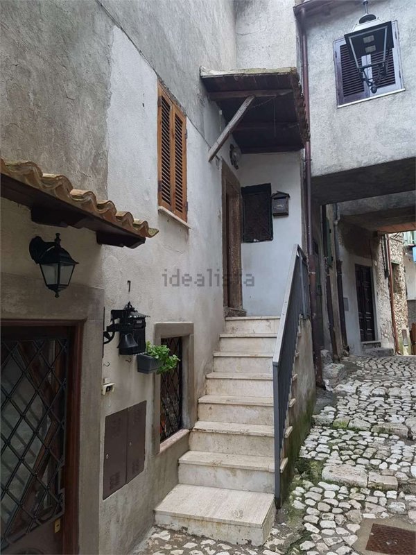 appartamento in vendita ad Artena