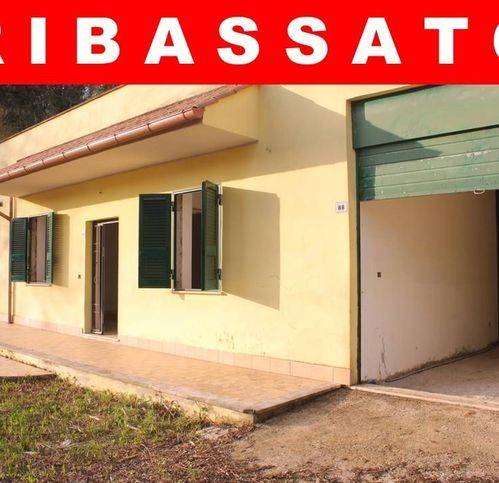 appartamento in vendita ad Artena in zona Macere