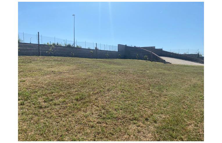 casa indipendente in vendita ad Artena in zona Macere