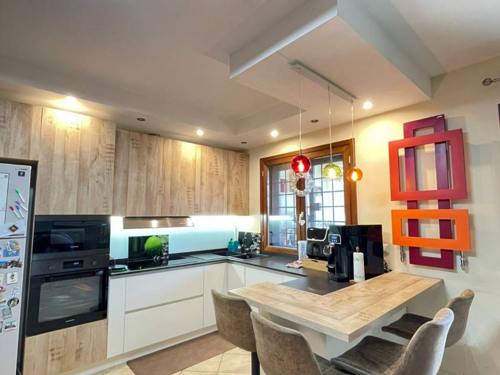 casa indipendente in vendita ad Artena