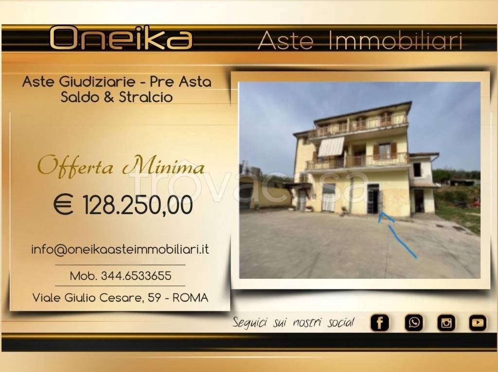 casa indipendente in vendita ad Artena in zona Colubro